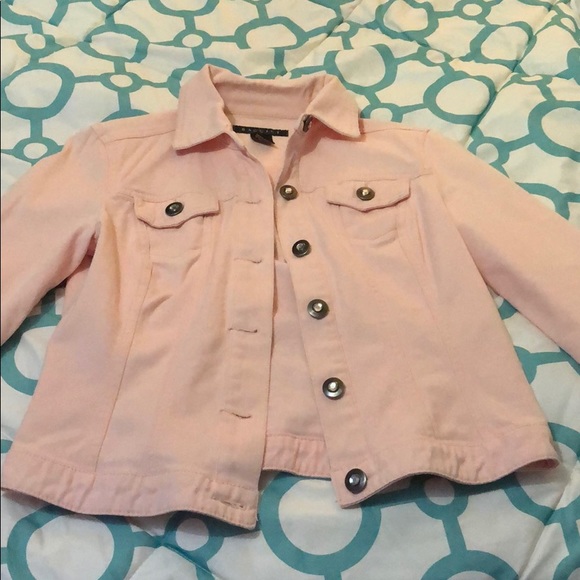 Jean jacket - Picture 1 of 1